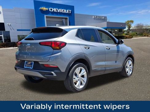 Used 2025 Buick Encore GX Preferred AWD/4WD image 27