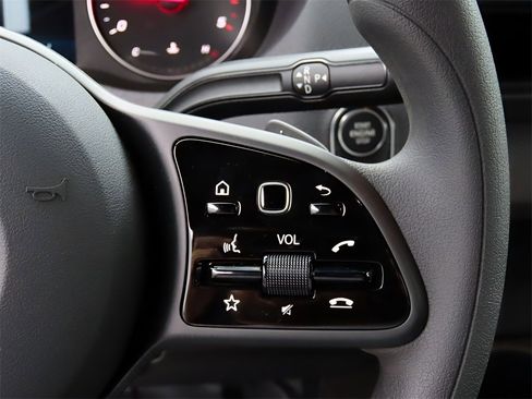 Used 2024 Mercedes-Benz Sprinter 3500 image 42