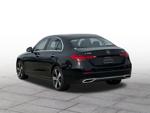 Used 2025 Mercedes-Benz C 300 4MATIC Sedan image 5