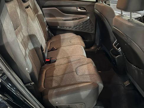 Used 2019 Hyundai Santa Fe SEL FWD image 16