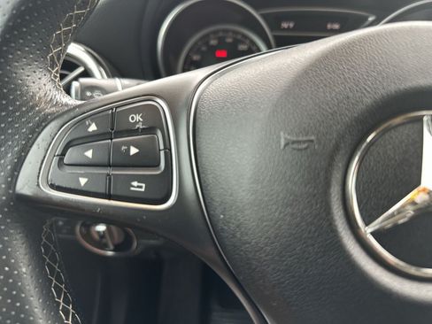Used 2018 Mercedes-Benz GLA 250 image 30