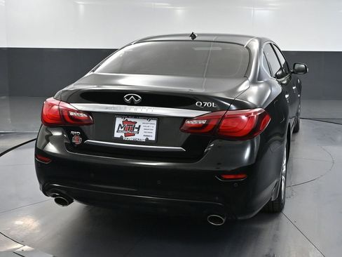 Used 2016 INFINITI Q70 L 3.7 w/ Technology Package image 7