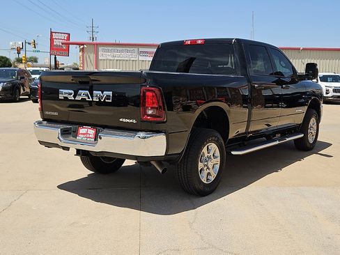 Used 2026 RAM 2500 Big Horn AWD/4WD image 3