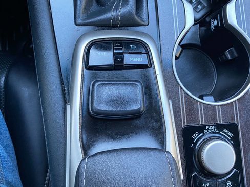 Used 2017 Lexus RX 350 AWD w/ Luxury Package image 38