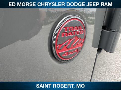 Used 2020 Jeep Gladiator Rubicon AWD/4WD image 11