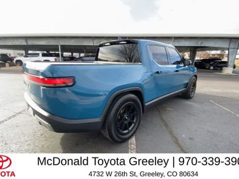 Used 2022 Rivian R1T Adventure image 8