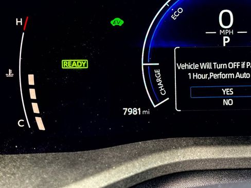 Used 2026 Toyota Camry SE w/ Convenience Package image 19