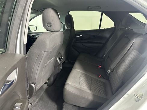 Used 2019 Chevrolet Equinox LT FWD image 25
