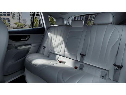 New 2026 Mercedes-Benz EQE 320 4MATIC SUV image 5