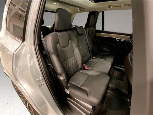 Certified 2026 Volvo XC90 B6 Plus w/ Protection Package Premier AWD/4WD image 25