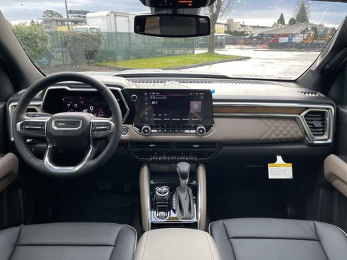 New 2026 GMC Canyon Denali image 56