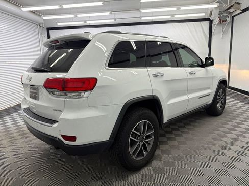 Used 2022 Toyota Camry XSE w/ Cold Weather Package image 38