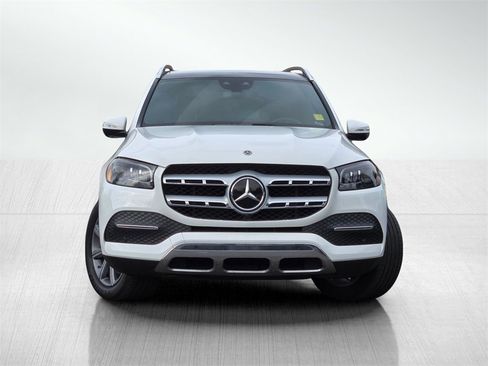 Used 2023 Mercedes-Benz GLS 450 4MATIC image 2