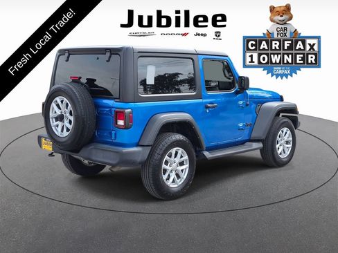 Used 2023 Jeep Wrangler Sport AWD/4WD image 5