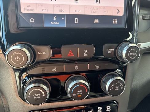 New 2026 RAM 2500 Big Horn AWD/4WD image 10
