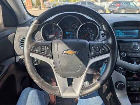 Used 2014 Chevrolet Cruze LT FWD image 10