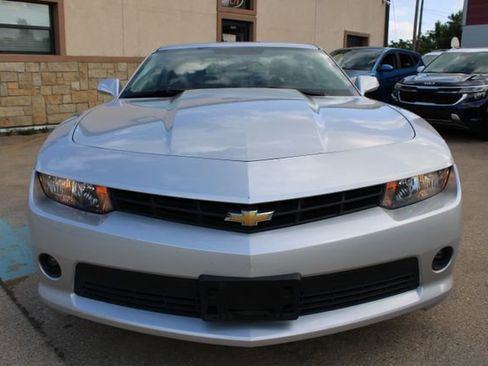 Used 2015 Chevrolet Camaro LT w/ Rear Vision Package RWD image 8