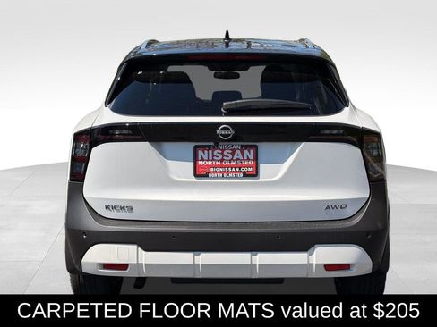 New 2026 Nissan Kicks SV w/ SV Premium Package AWD/4WD image 10