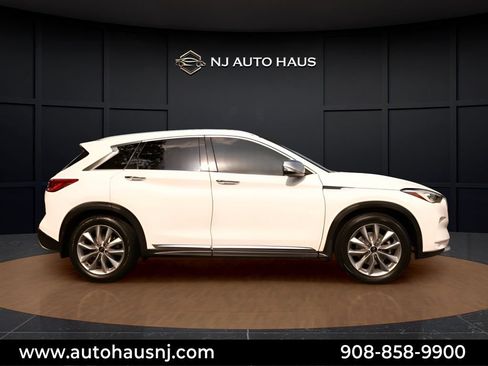 Used 2021 INFINITI QX50 Luxe w/ Accent Package FWD image 15