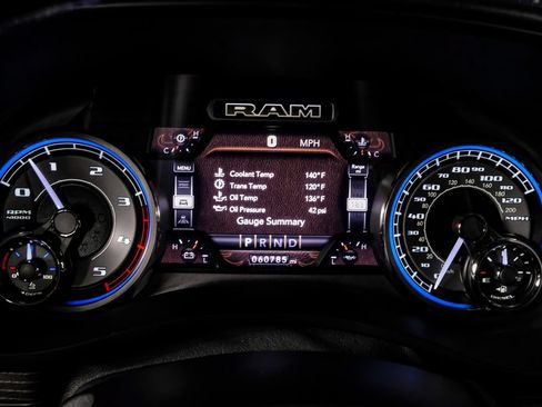 Used 2019 RAM 2500 Limited AWD/4WD image 19