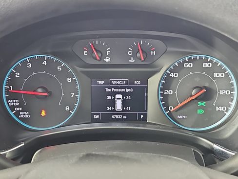 Used 2021 Chevrolet Equinox LS FWD image 18