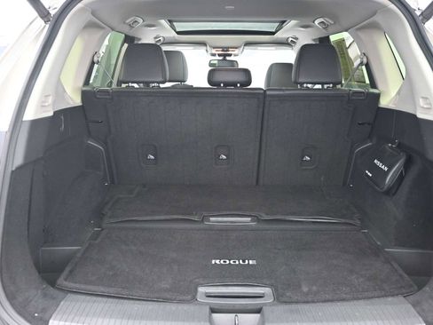 Used 2023 Nissan Rogue SL FWD image 15