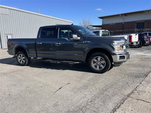 Used 2019 Ford F150 XLT w/ Equipment Group 302A Luxury image 2
