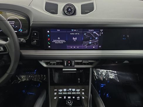 New 2026 Porsche Cayenne AWD/4WD image 16