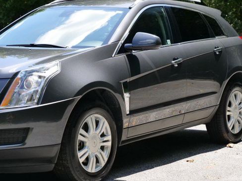 Used 2011 Cadillac SRX Luxury FWD image 44