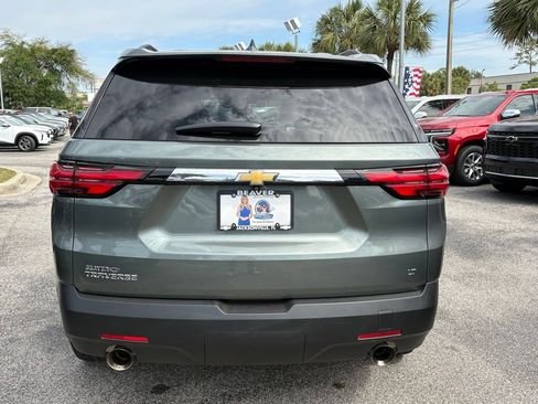 Used 2023 Chevrolet Traverse LT FWD image 6