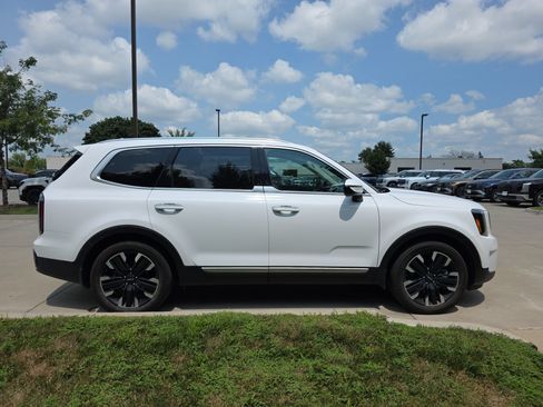 Used 2024 Kia Telluride SX w/ Towing Package AWD/4WD image 7