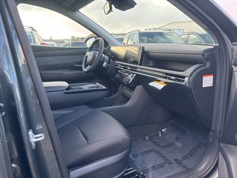 New 2026 Hyundai Tucson Blue SE w/ Tow & Go Package AWD/4WD image 9