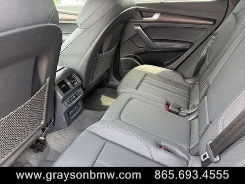 Used 2024 Audi Q5 2.0T Premium Plus AWD/4WD image 16
