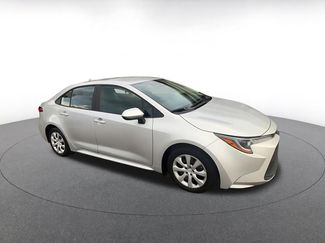 Used 2025 Toyota Corolla LE video 2