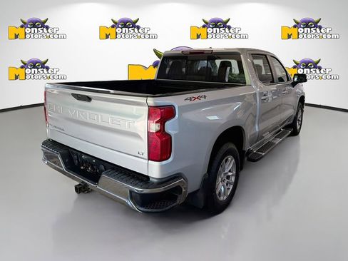 Used 2019 Chevrolet Silverado 1500 LT w/ True North Edition AWD/4WD image 4
