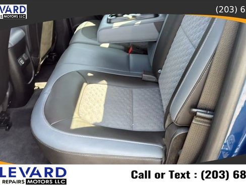 Used 2019 Chevrolet Colorado Z71 AWD/4WD image 28