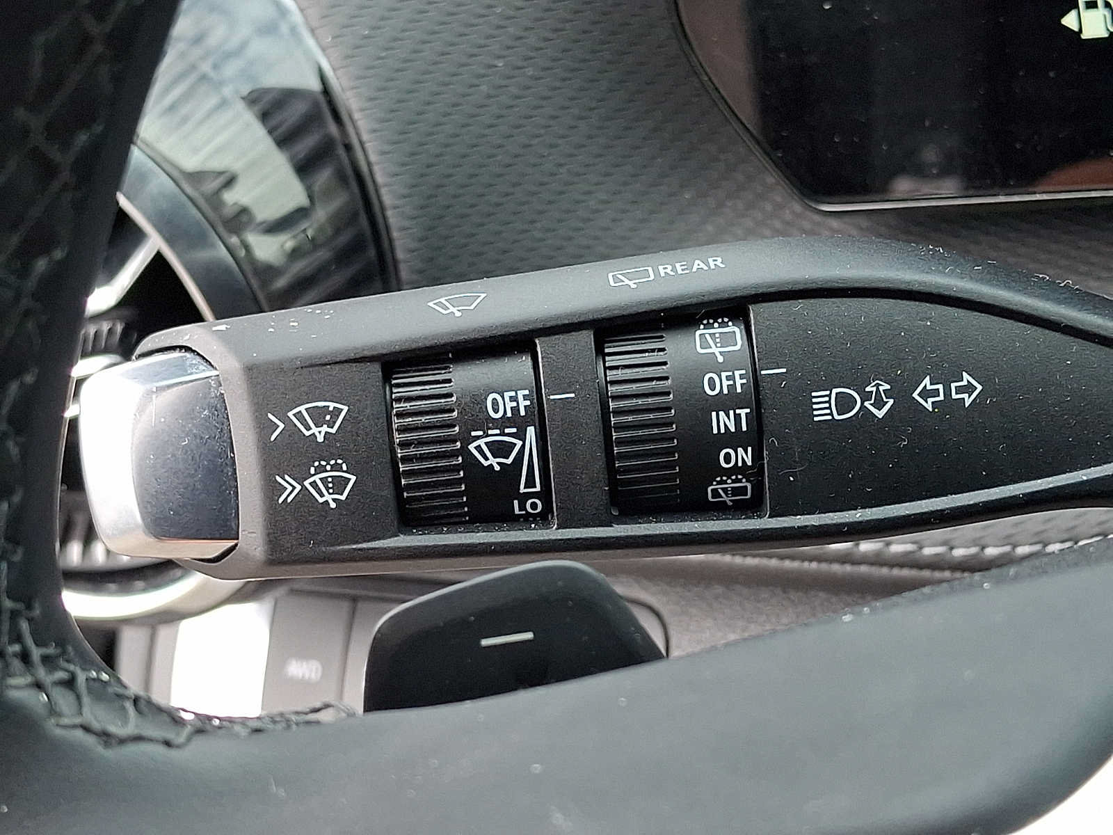 Certified 2025 Chevrolet Equinox LT AWD/4WD image 23