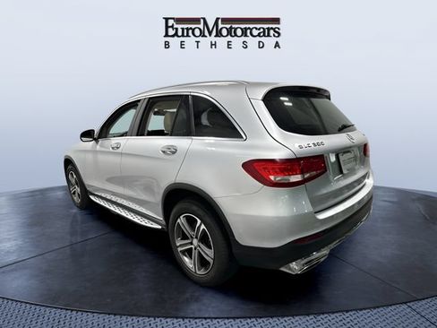 Used 2016 Mercedes-Benz GLC 300 4MATIC image 3