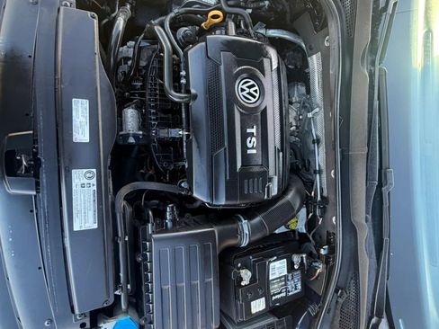 Used 2017 Volkswagen Golf SE FWD image 22