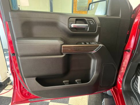 Used 2022 Chevrolet Silverado 1500 LT Trail Boss w/ Bed Protection Package AWD/4WD image 37