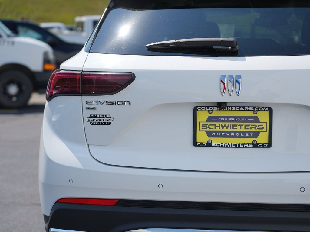 Used 2024 Buick Envision Preferred AWD/4WD image 10