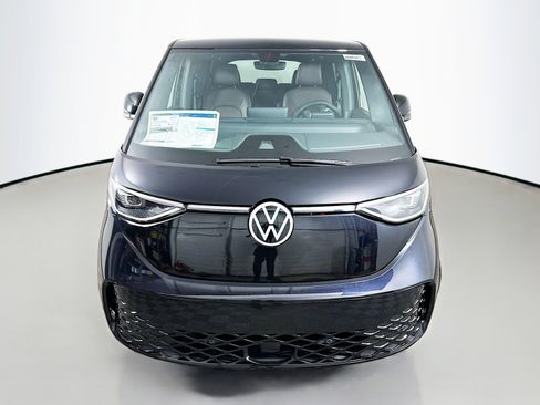 New 2025 Volkswagen ID. Buzz Pro S image 2