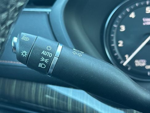 Used 2021 Cadillac XT4 Sport image 37