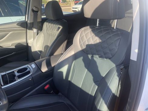 Used 2022 Hyundai Santa Fe SEL Premium image 9
