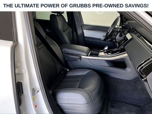Used 2025 Land Rover Range Rover Sport SE AWD/4WD image 11