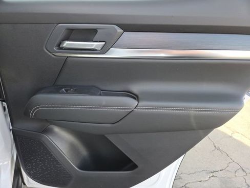 New 2026 GMC Terrain Elevation image 25