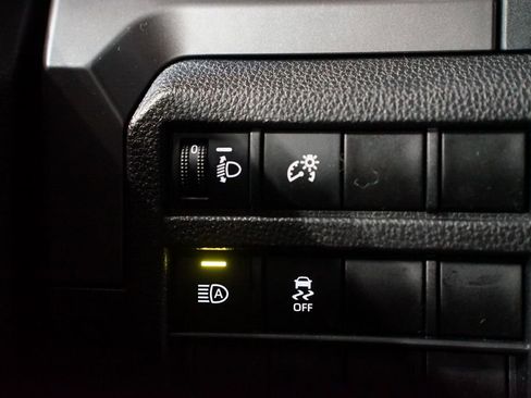 Certified 2024 Toyota Tacoma SR5 image 25