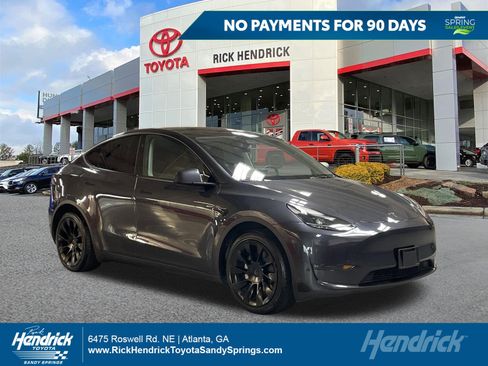 Used 2024 Tesla Model Y Long Range image 1
