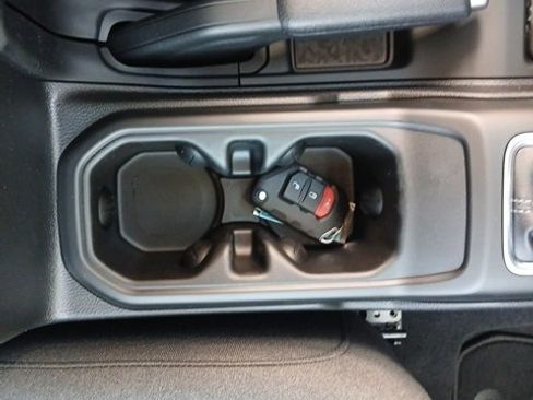 New 2026 Jeep Wrangler Sport S image 32