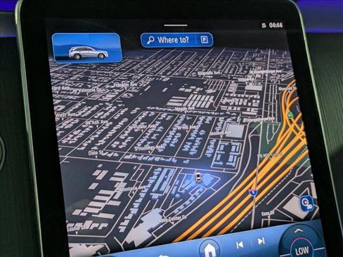 Certified 2025 Mercedes-Benz GLC 300 image 16